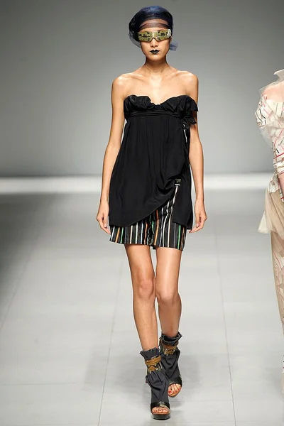 Look 36